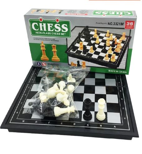 Ajedrez 25 cm x 25 cm x 32 pcs